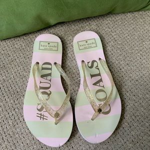 New Kate Spade Flip Flops Size 7 #SQUAD GOALS